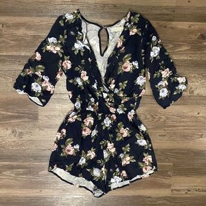 Abecrombie & Fitch summer romper